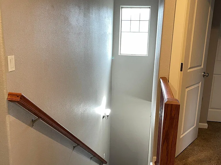 282 Laurine St NE — Photo 19