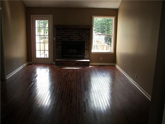 Nice fireplace and hardwood floors