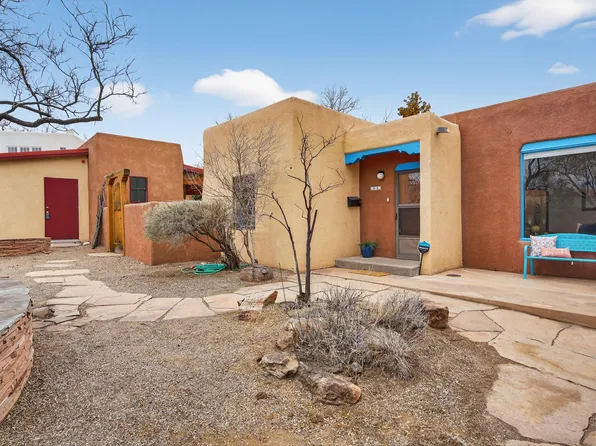 605 Wellesley Dr SE, Albuquerque, NM 87106