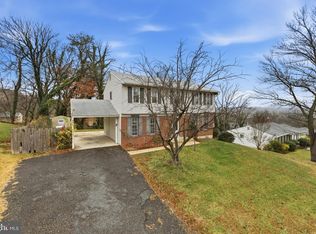 7609 Bock Rd, Fort Washington, MD 20744