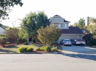 14871 Charter Oak Blvd, Salinas, CA 93907