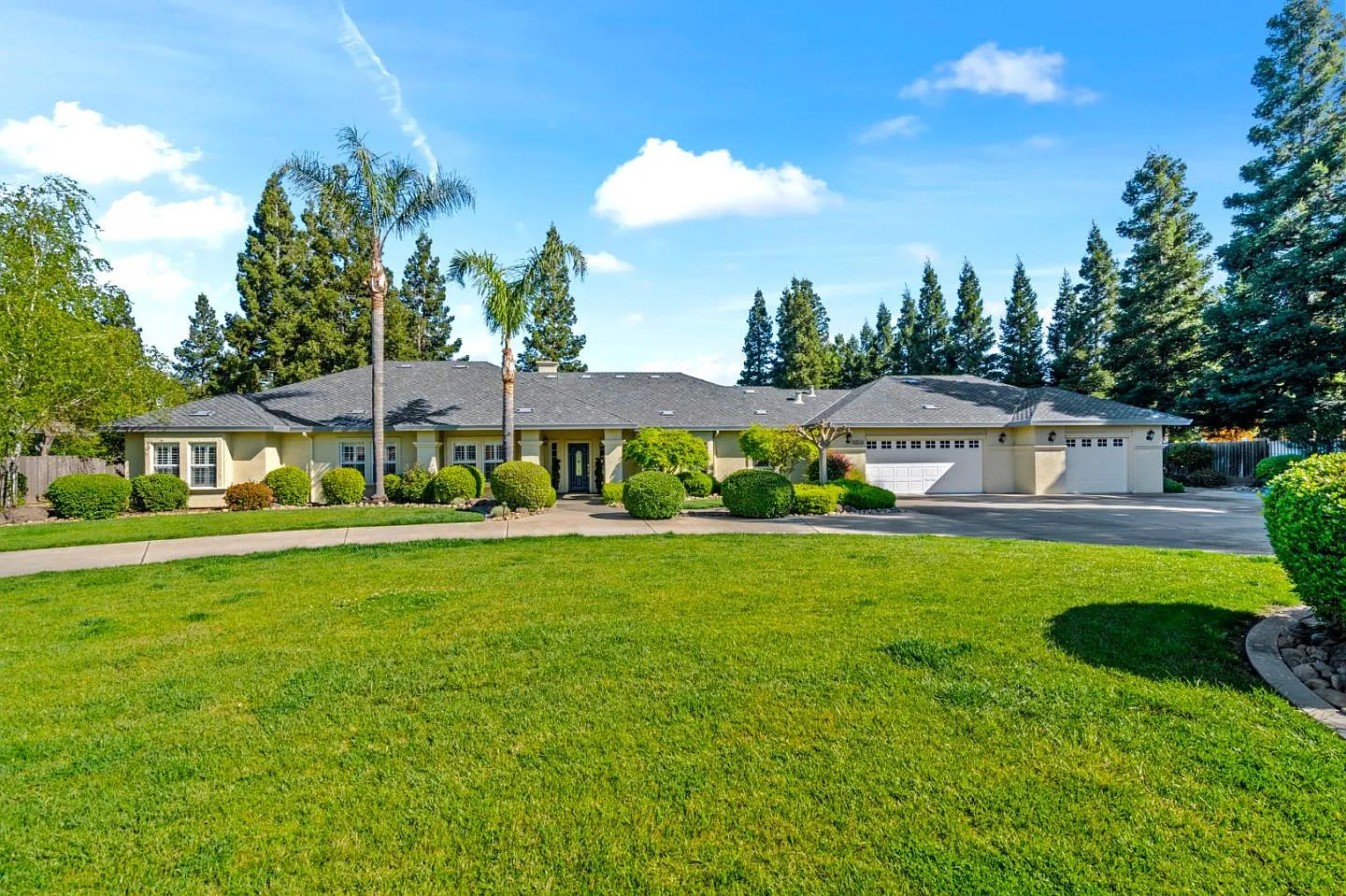 5343 Quashnick Rd photo 1