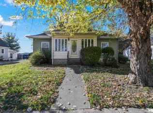 405 N Walnut St, Rochester, IL 62563