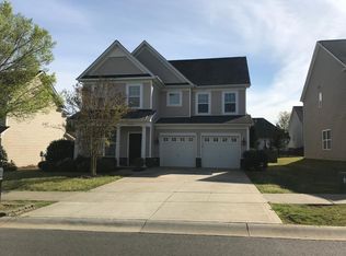 3230 Shadowy Retreat Dr, Matthews, NC 28104