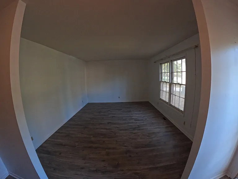 207 Deerwood Cir — Photo 18