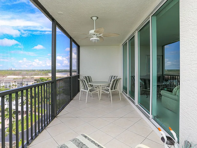 430 Cove Tower Dr #1202 — Photo 22