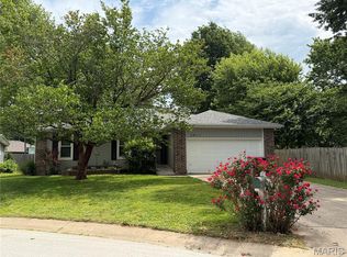 3411 W Regal Ct, Springfield, MO 65807