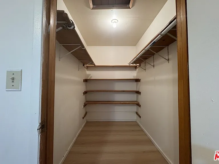 2317 Maplewood Way — Photo 23
