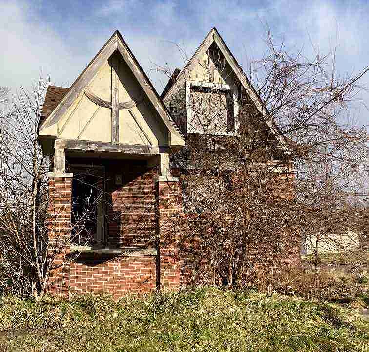 4602 Ashland