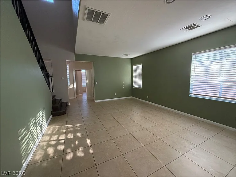 9196 Grand Sunburst Ct — Photo 4
