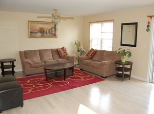 19 Rondell Ln, Laurence Harbor, NJ 08879