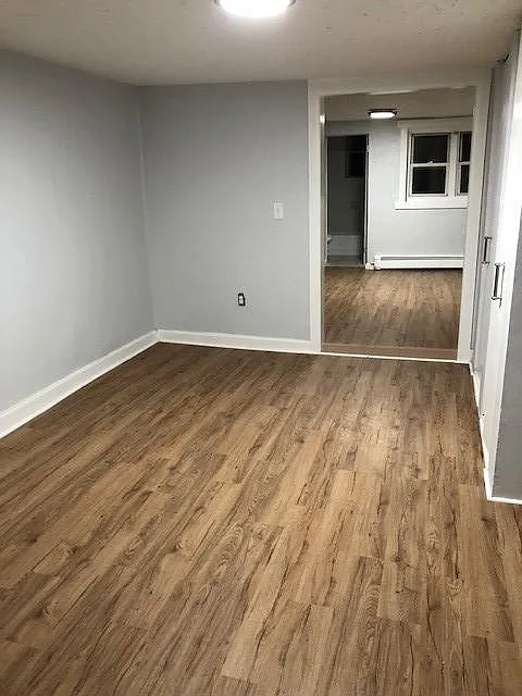 1 bed, 700 sqft, $1,900 — Photo 3