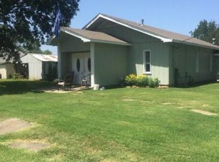 112 E 3rd St, Mulberry, KS 66756