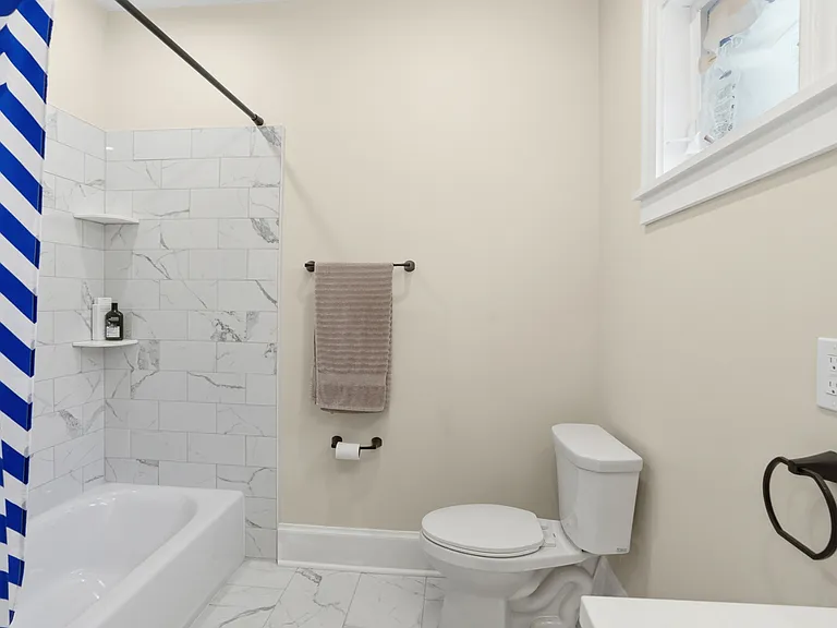 813 N Sheridan Ave #1 — Photo 26