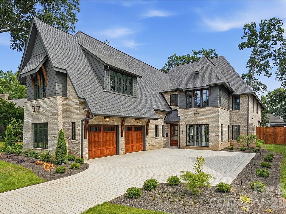 1st image of 154 N Canterbury Rd