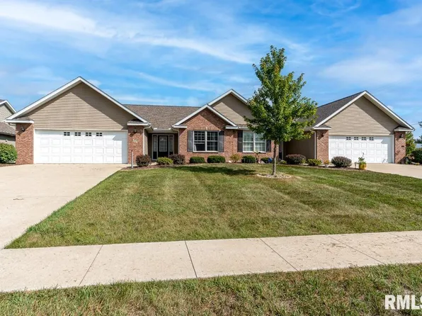 413 E Prairie St, Wilton, IA 52778