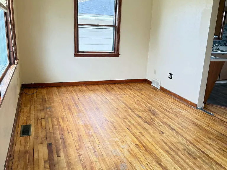 124 Lester St #124 — Photo 5