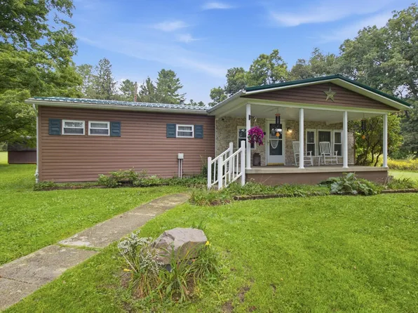 8611 State Highway 555, Weedville, PA 15868