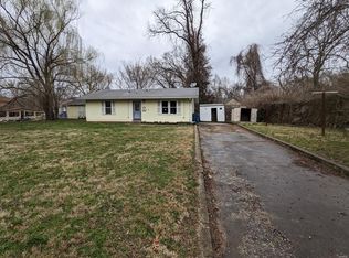 424 Cliff St, Alton, IL 62002