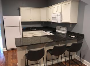 202 N Brewer St #A, Paris, TN 38242
