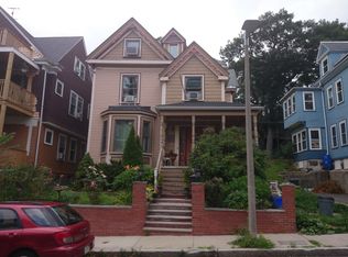 17 Burr St, Jamaica Plain, MA 02130