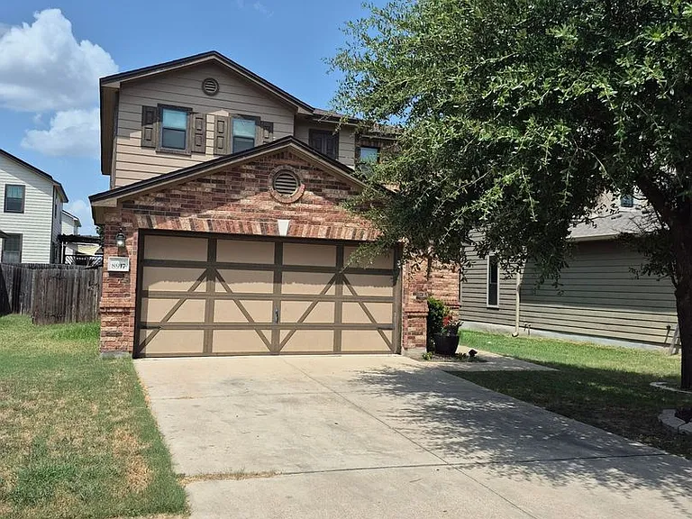 8917 Lonesome Oak Dr — Photo 1