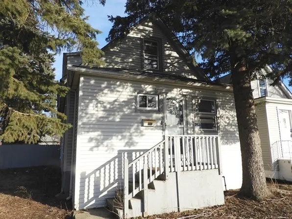 1803 Hervey Ave, North Chicago, IL 60064