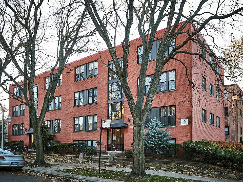1st image of 5318 N Francisco Ave #G
