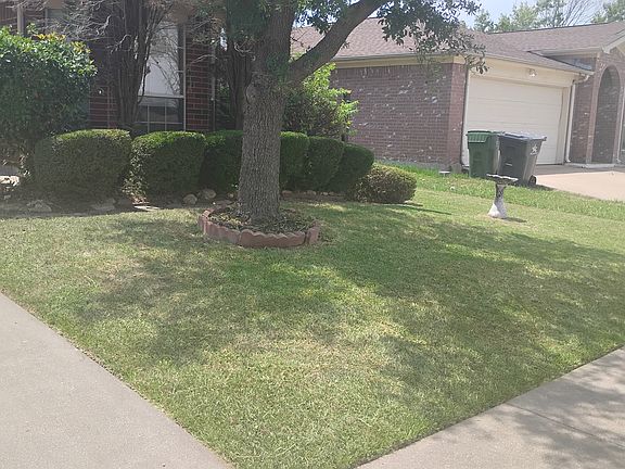 3rd image of 708 Port Richmond Way