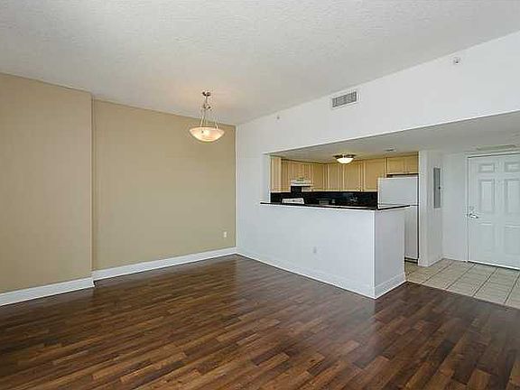 3rd image of 3000 Coral Way APT 1607