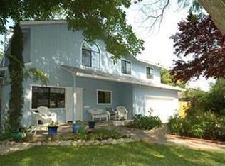 1107 Maple Ln, Davis, CA 95616