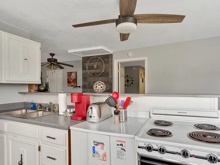 5234 Asher Ln #2 — Photo 8