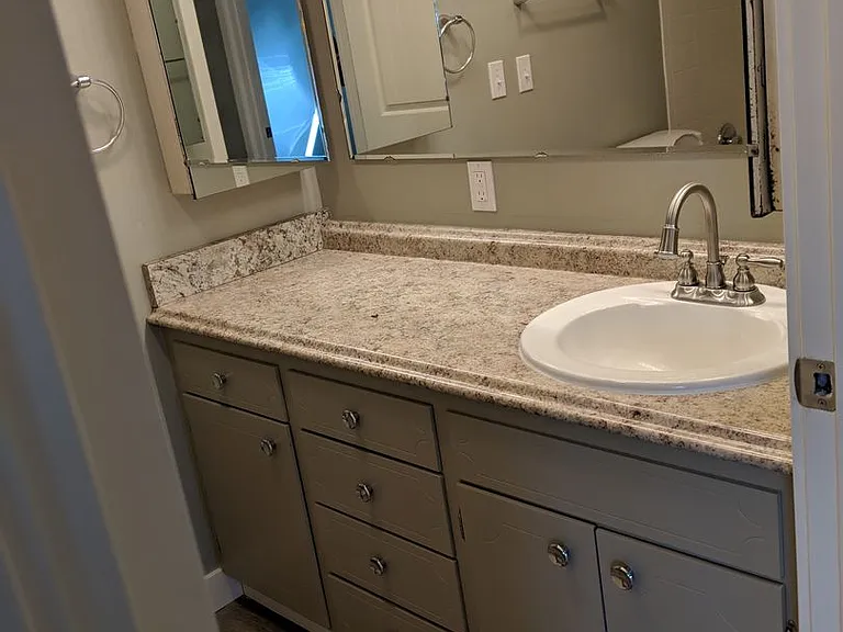 3309 W Government Way — Photo 14