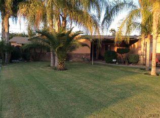 2104 Sherwood Ave, Bakersfield, CA 93304