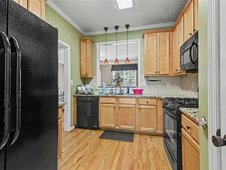 1533 Endurance Hill Dr NW — Photo 5