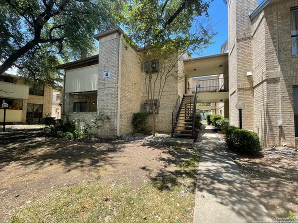 11843 Braesview #401, San Antonio, TX 78213