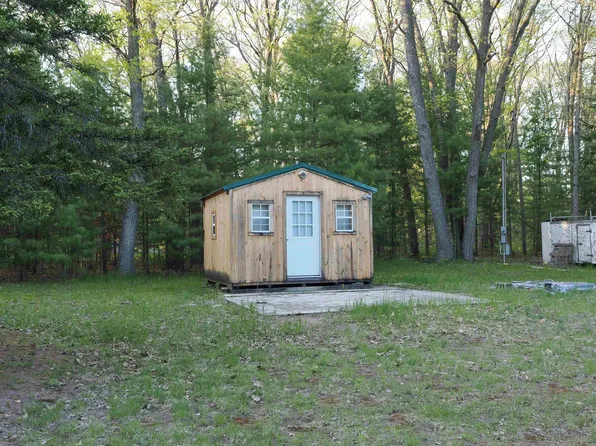 W Birch Rd, Roscommon, MI 48653