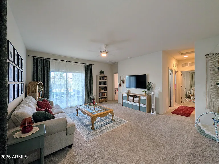 24458 W Verlea Dr — Photo 21