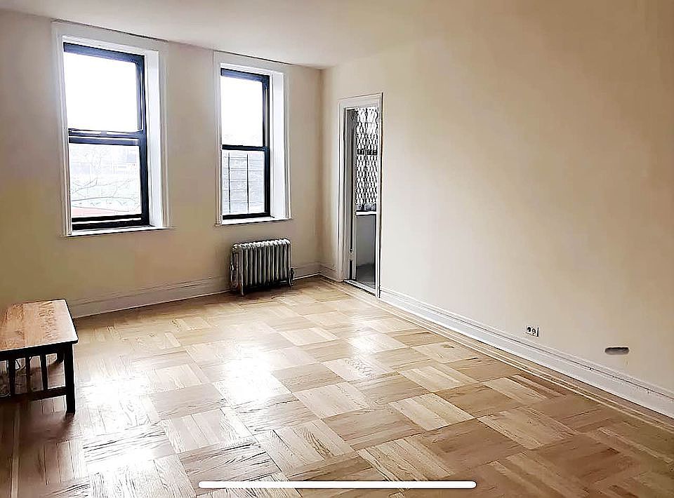 1st image of 270 Seaman Ave APT A3