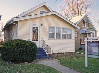 3202 Elm Ave, Brookfield, IL 60513