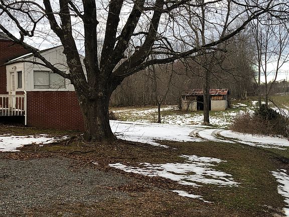 3rd image of 9222 Highway 421 N