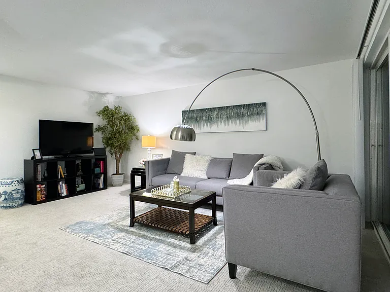 701 122nd Ave NE #407 — Photo 9