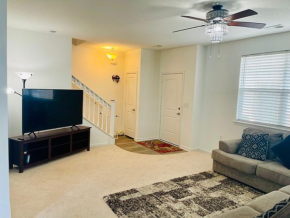 3rd image of 4020 Trenwith Ln