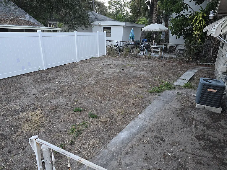 2035 16th St S — Photo 18