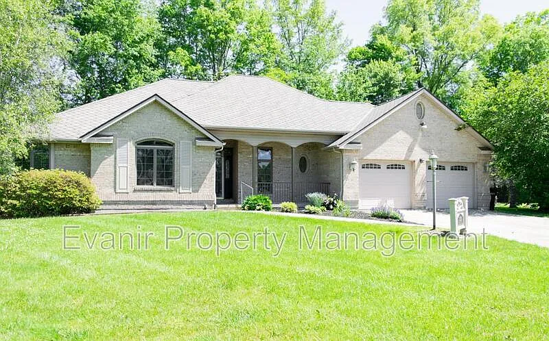 Building Photo - 113 Brittany Ln