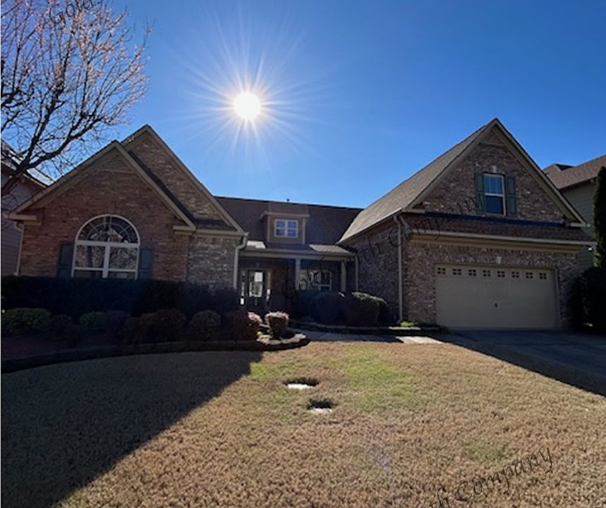 1st image of 355 Abby Cir