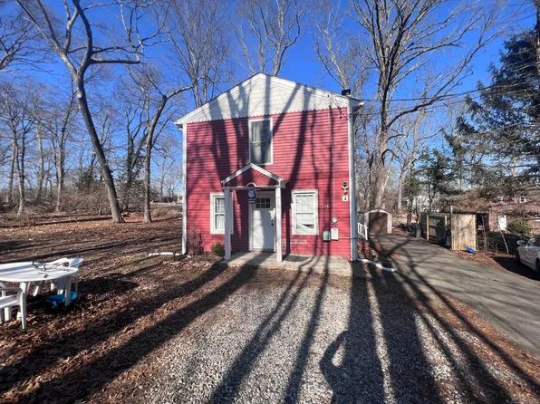 135 Fox Trail, Coventry, CT 06238