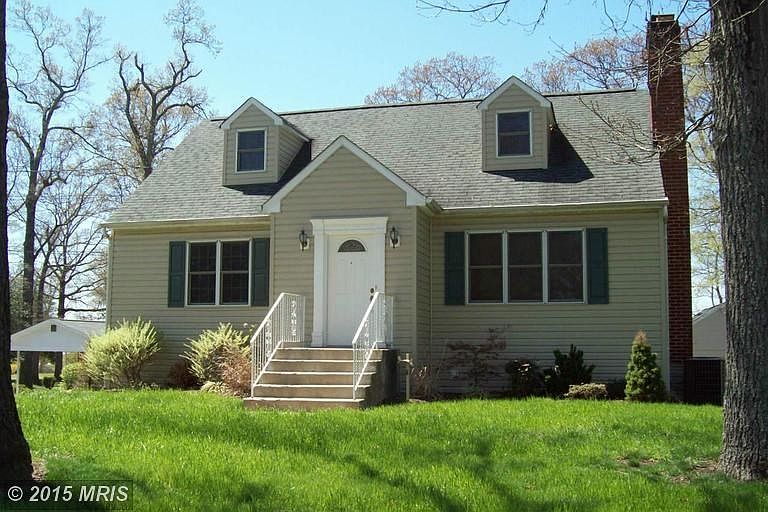 Exterior (Front)