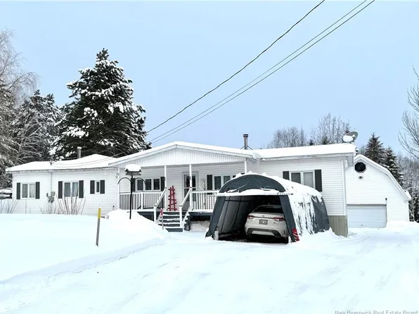 29 Gabourie Rd, Edmundston, NB E3V 4N2