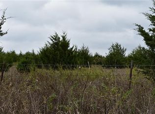 W 327th St, Paola, KS 66071